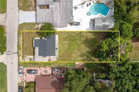 3905 N Clearfield Avenue Tampa FL 33603