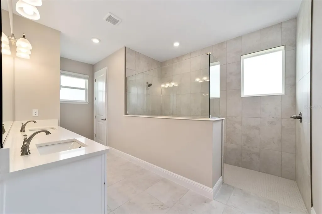 10673 SW 102 Lane Ocala FL 34481