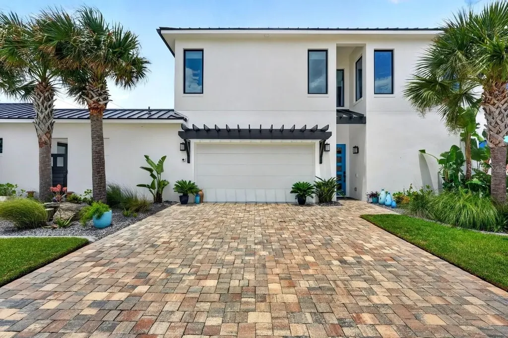 2574 S Ocean Shore Boulevard Flagler Beach FL 32136