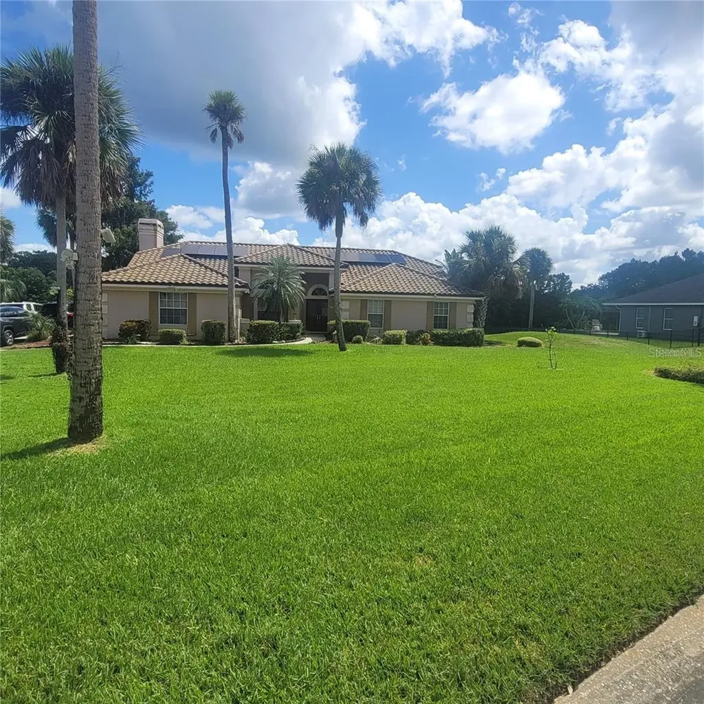 2391 Windward Cove Kissimmee FL 34746