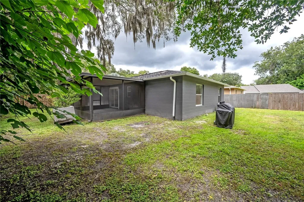 1508 E Jean Street Tampa FL 33610