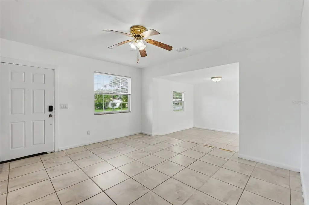 9447 N Milam Way Citrus Springs FL 34434
