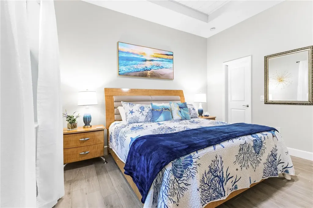 2047 Roselawn Street Sarasota FL 34231