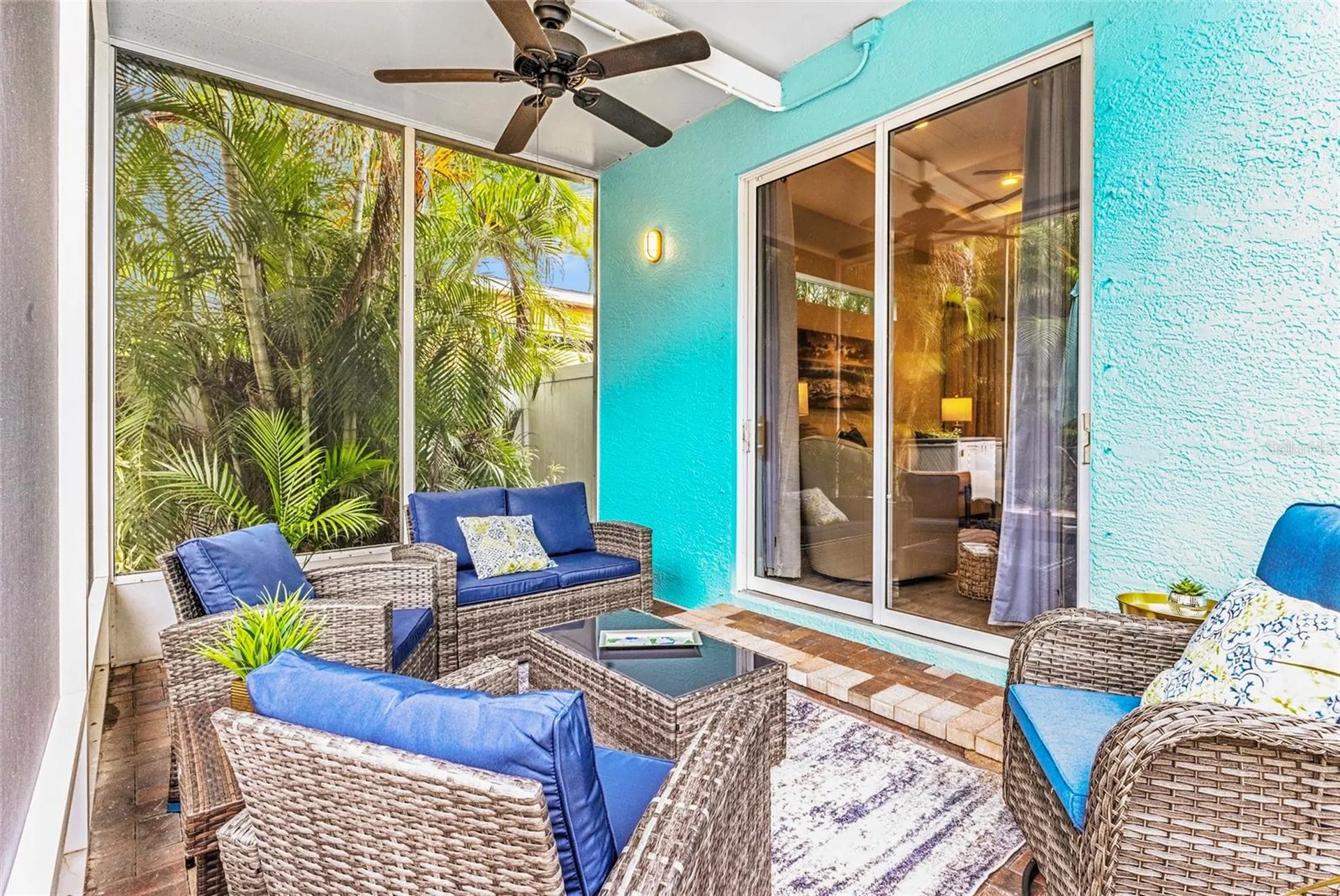 2047 Roselawn Street Sarasota FL 34231