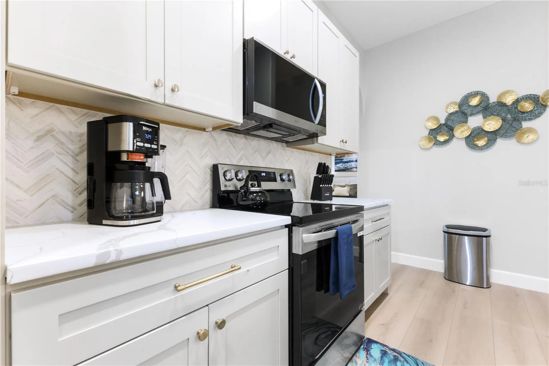 2047 Roselawn Street Sarasota FL 34231