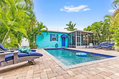 2047 Roselawn Street Sarasota FL 34231