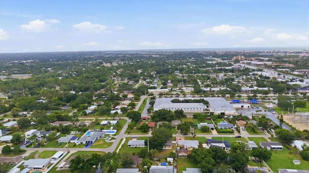 2173 Fiesta Drive Sarasota FL 34231