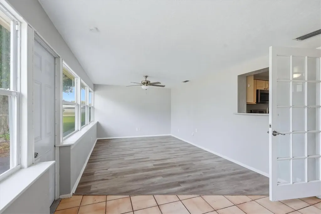 2173 Fiesta Drive Sarasota FL 34231
