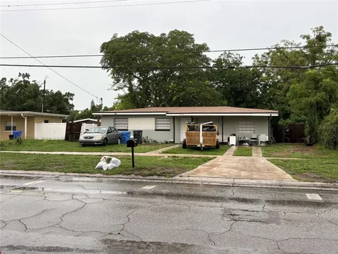 7121 N 50th Street Tampa FL 33617