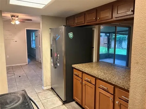 7121 N 50th Street Tampa FL 33617