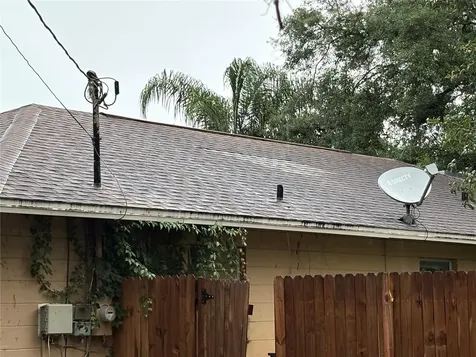 7121 N 50th Street Tampa FL 33617