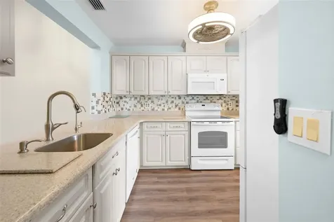 11613 Pear Tree Drive New Port Richey FL 34654