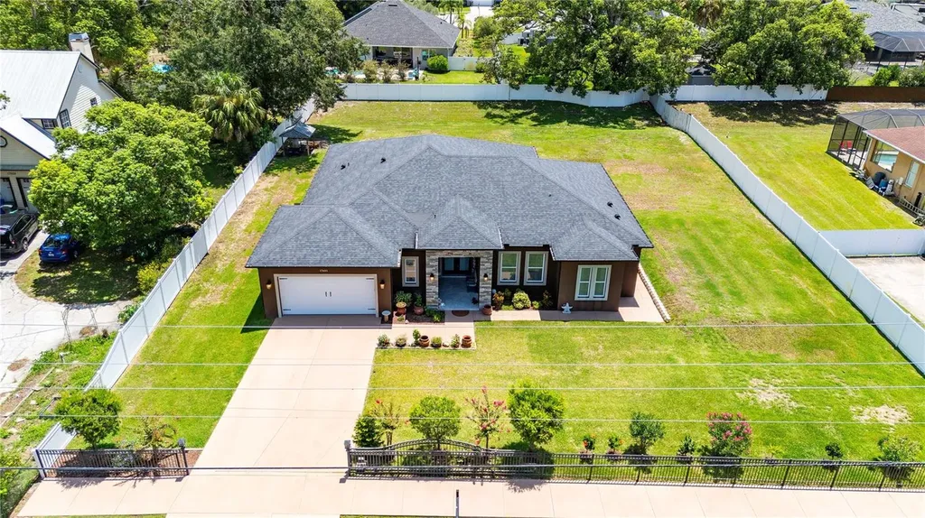 17601 Hanna Road Lutz FL 33549