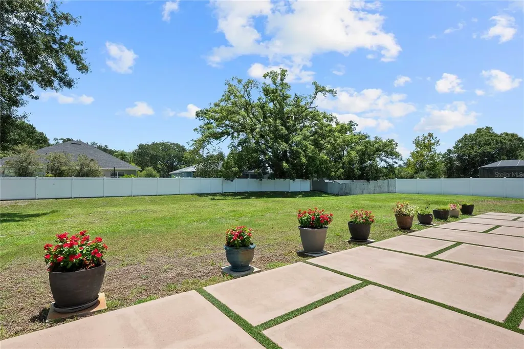 17601 Hanna Road Lutz FL 33549