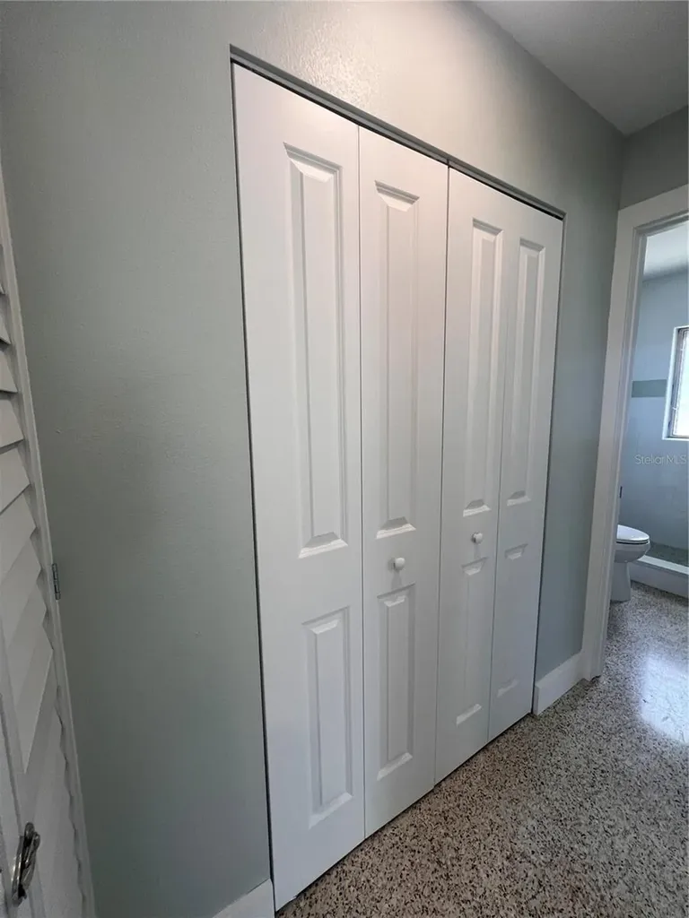 40 82nd Avenue S Treasure Island FL 33706