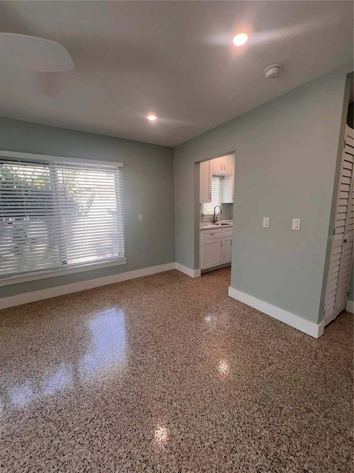 40 82nd Avenue S Treasure Island FL 33706