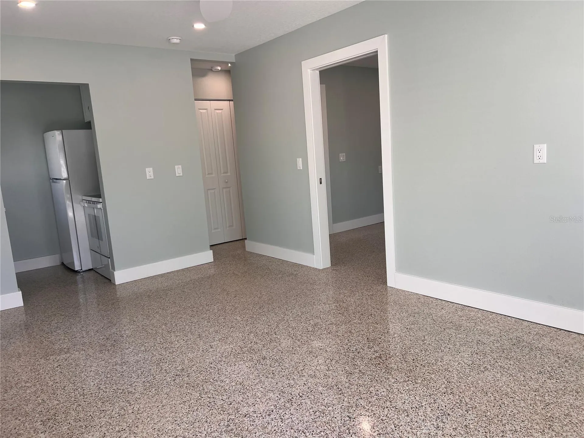 40 82nd Avenue S Treasure Island FL 33706