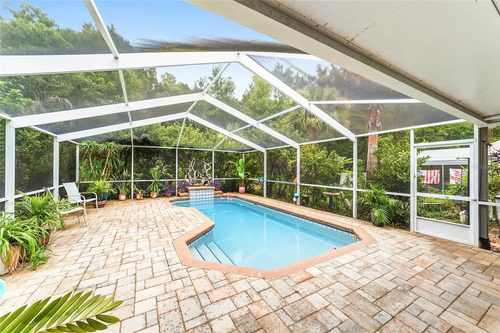 133 N Mcgowan Crystal River FL 34429