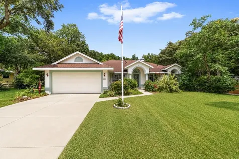 133 N Mcgowan Crystal River FL 34429