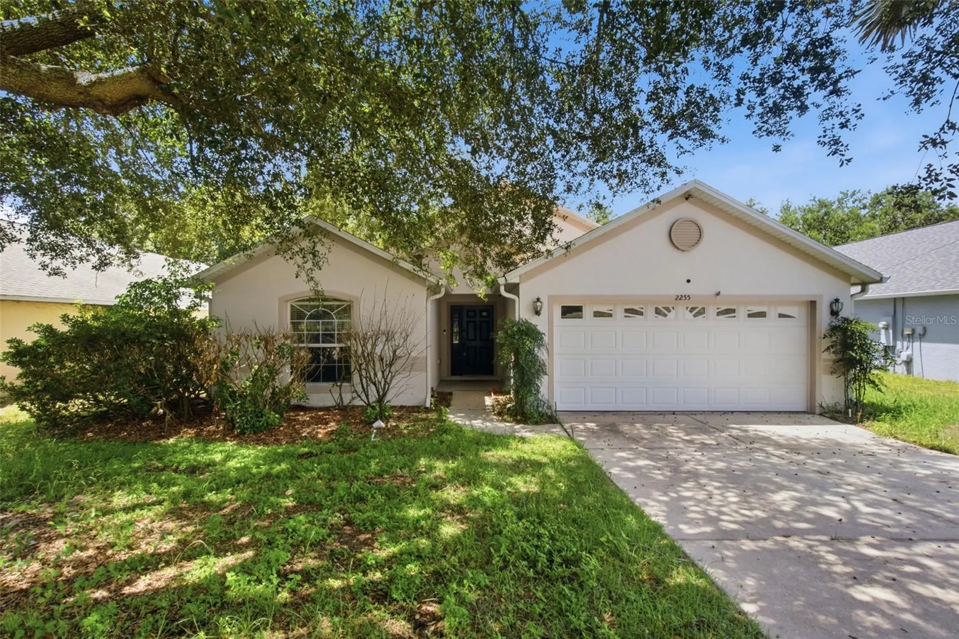 2255 Merry Road Tavares FL 32778
