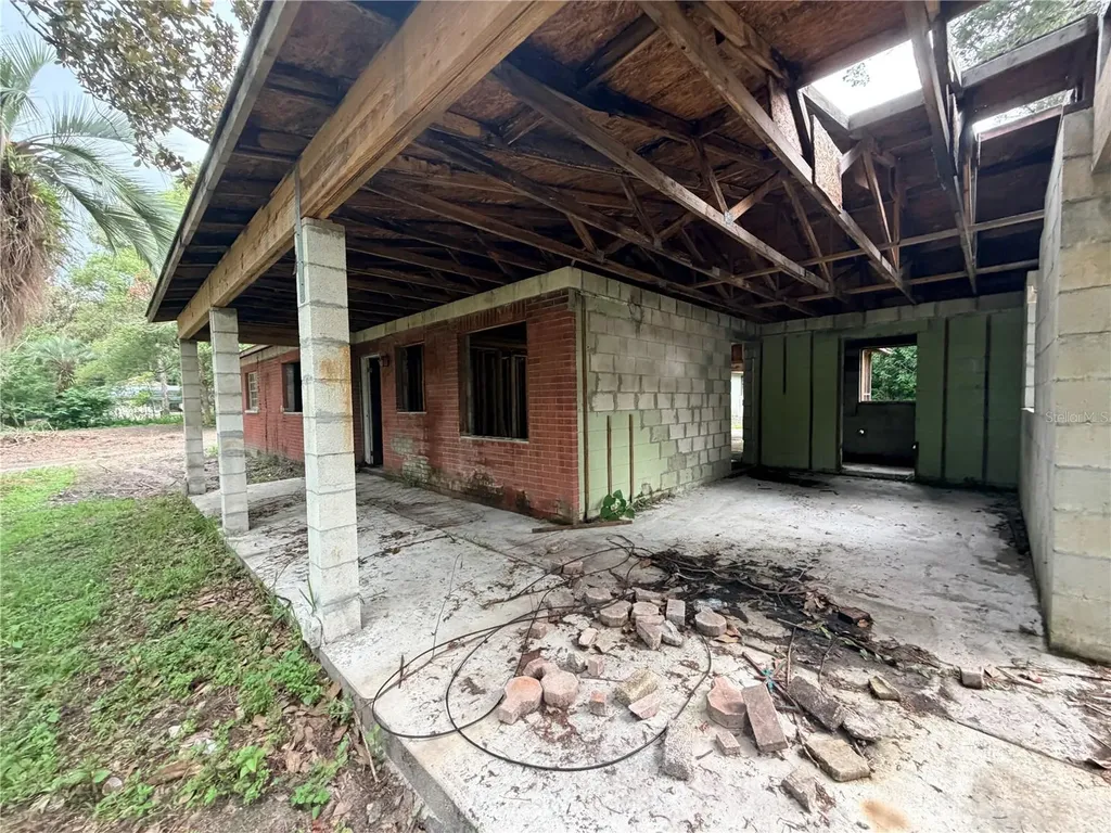 343 Lincoln Avenue Brooksville FL 34604