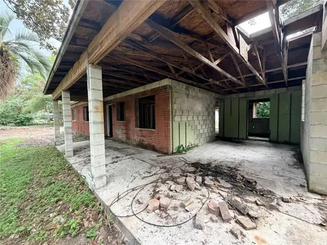 343 Lincoln Avenue Brooksville FL 34604