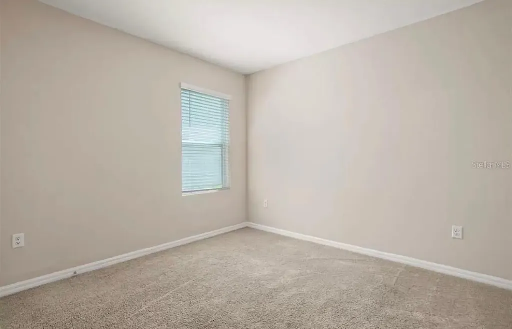 1128 Fox Path Davenport FL 33837