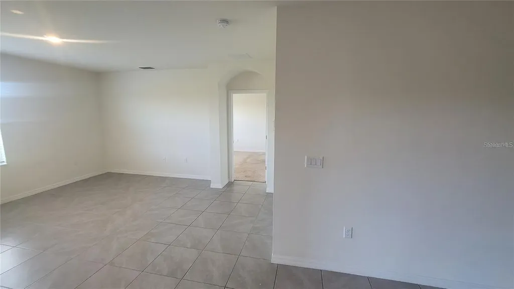 1128 Fox Path Davenport FL 33837