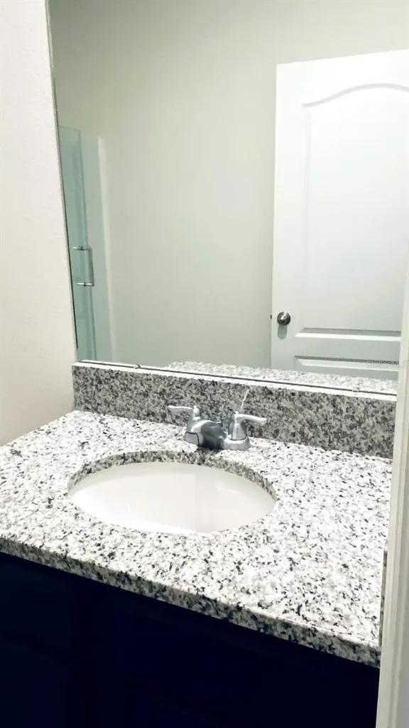 1128 Fox Path Davenport FL 33837