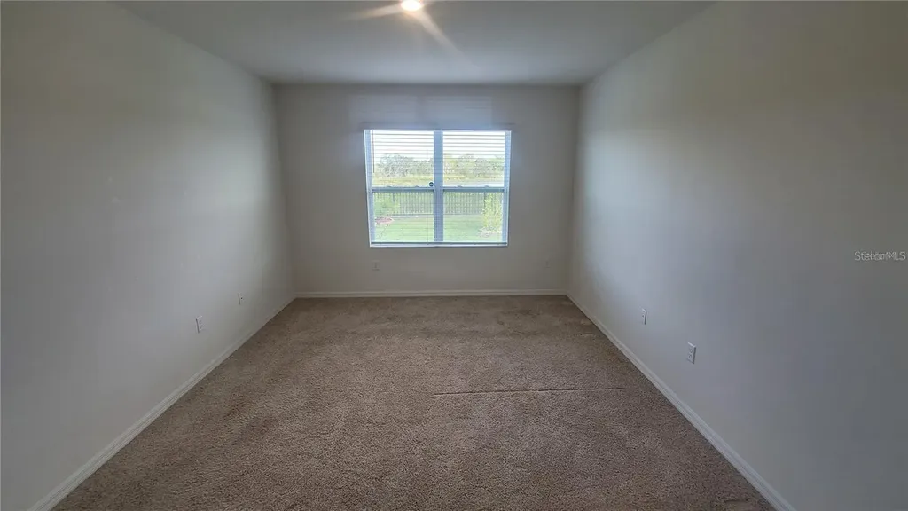 1128 Fox Path Davenport FL 33837