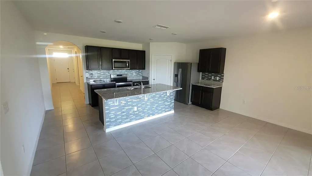 1128 Fox Path Davenport FL 33837