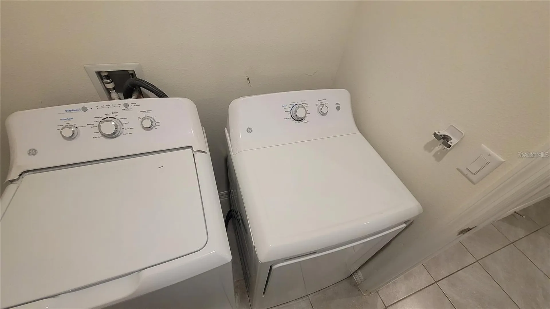 1128 Fox Path Davenport FL 33837