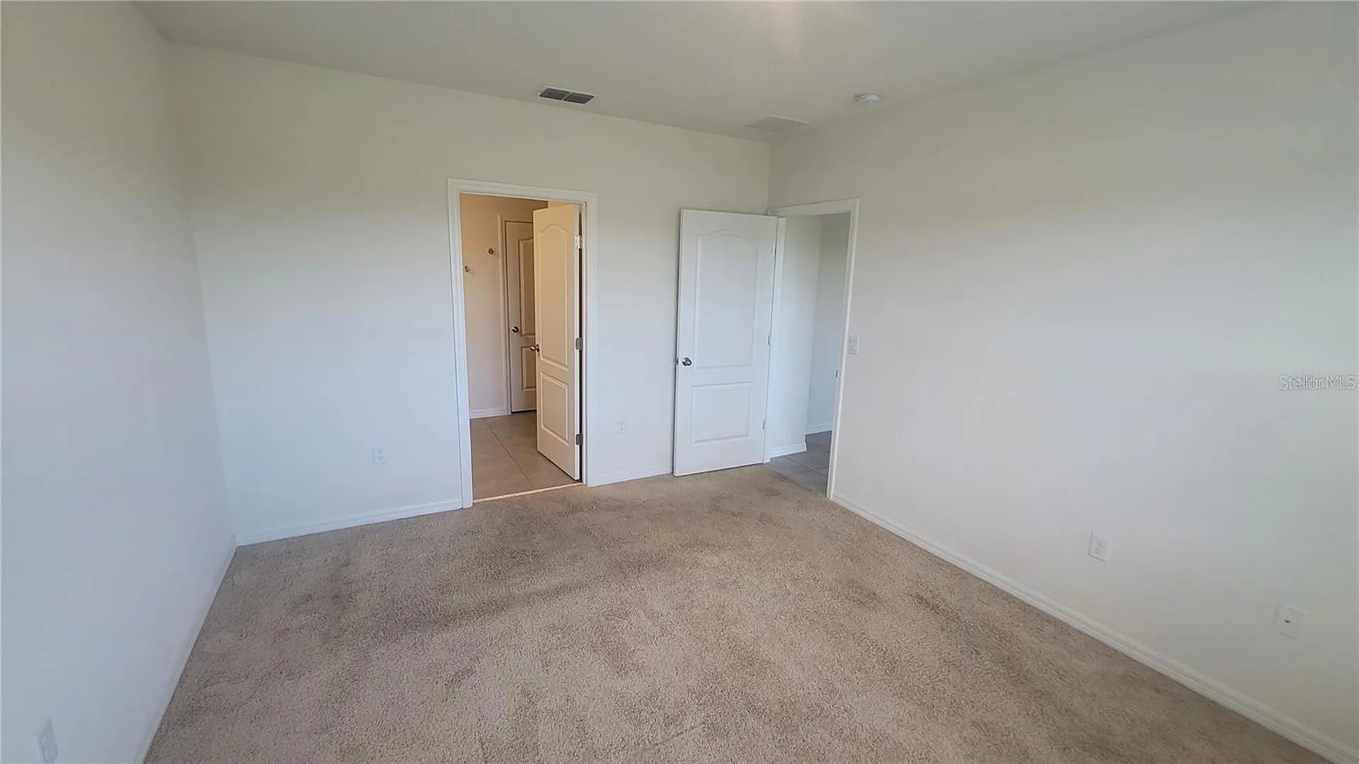 1128 Fox Path Davenport FL 33837