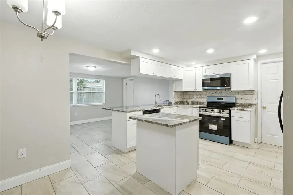 9239 Palm Avenue Port Richey FL 34668