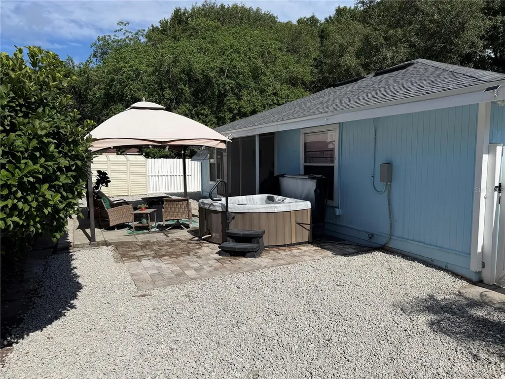 1580 Dorset Drive Mount Dora FL 32757