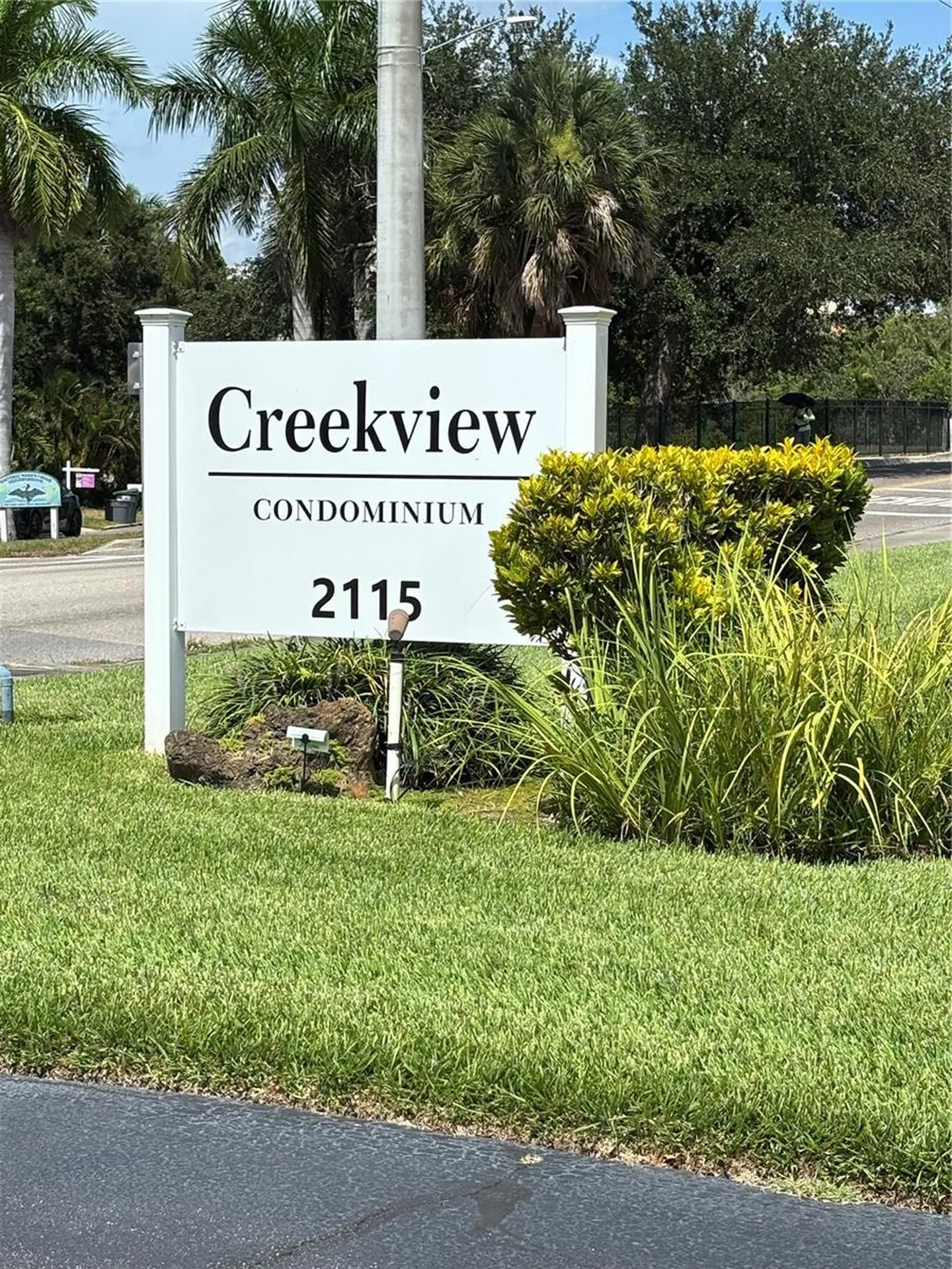 2115 9th Avenue W Bradenton FL 34205