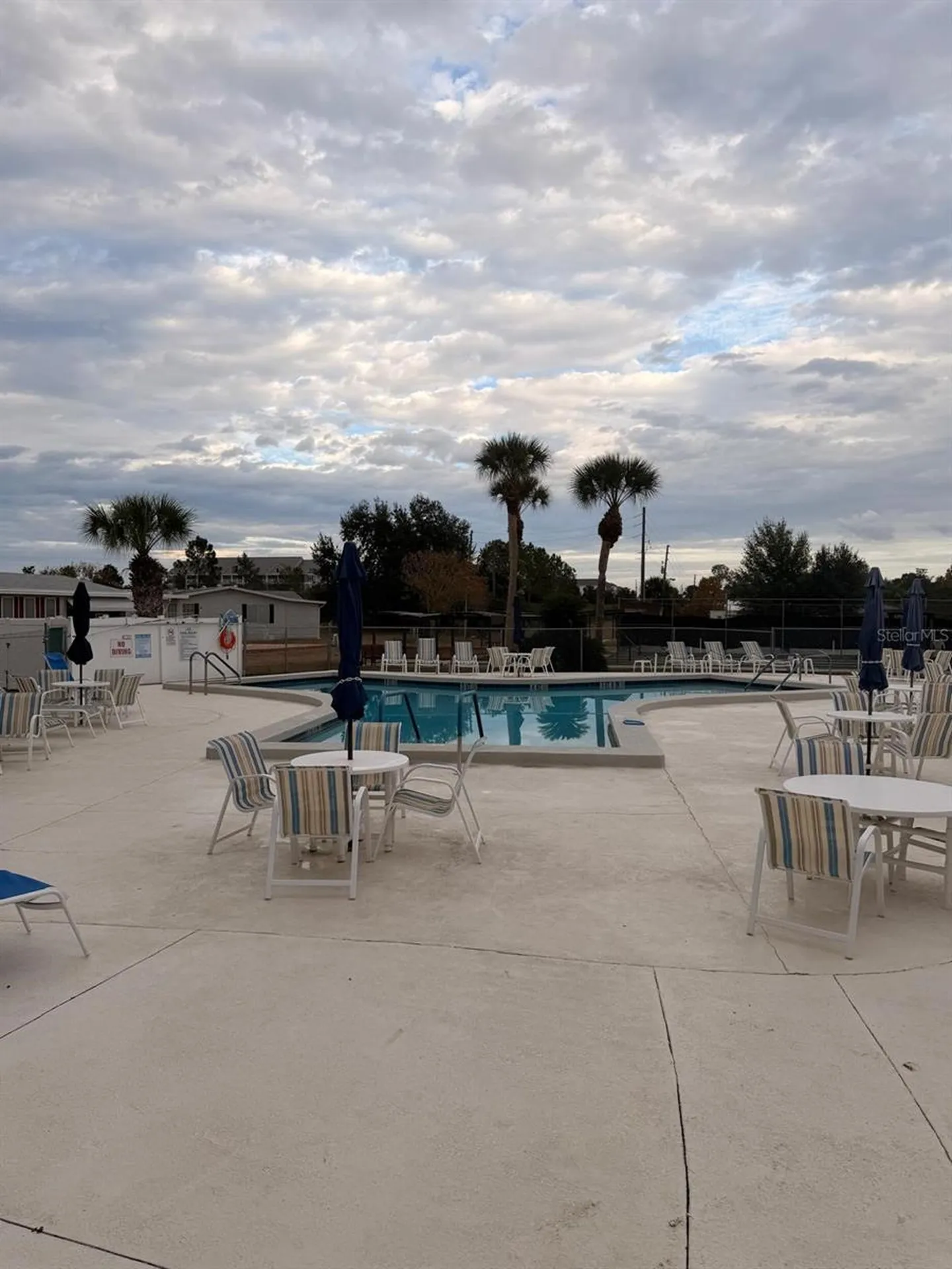 121 Hyde Park Court Davenport FL 33897