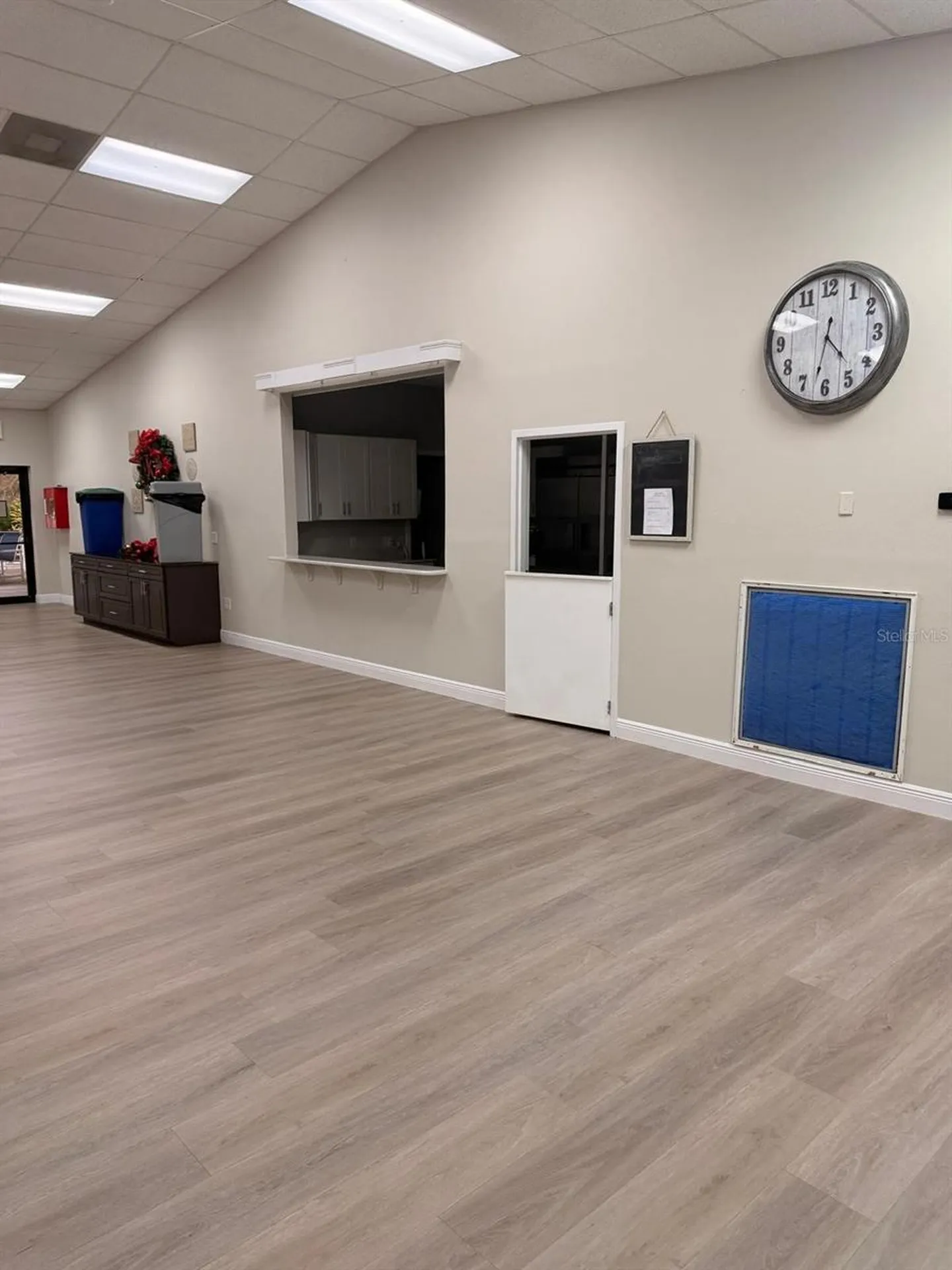 121 Hyde Park Court Davenport FL 33897