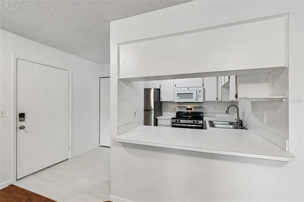 606 S Albany Avenue Tampa FL 33606