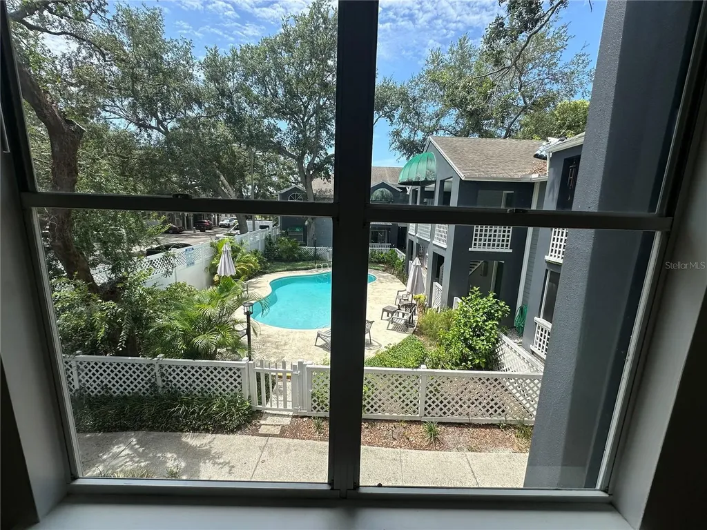 606 S Albany Avenue Tampa FL 33606