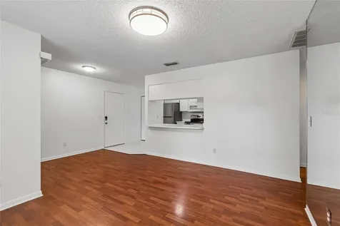 606 S Albany Avenue Tampa FL 33606