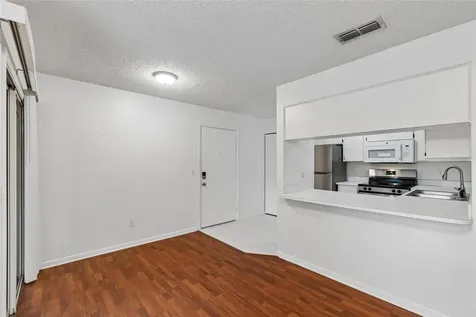 606 S Albany Avenue Tampa FL 33606