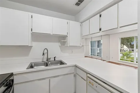 606 S Albany Avenue Tampa FL 33606
