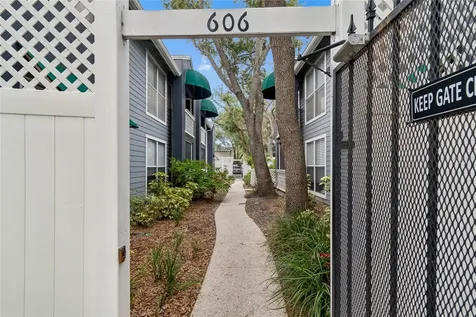 606 S Albany Avenue Tampa FL 33606