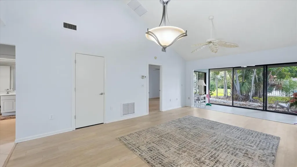 5350 Myrtle Sarasota FL 34235