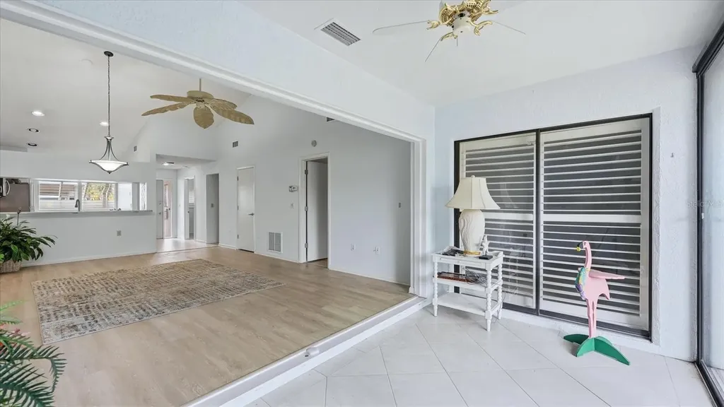 5350 Myrtle Sarasota FL 34235