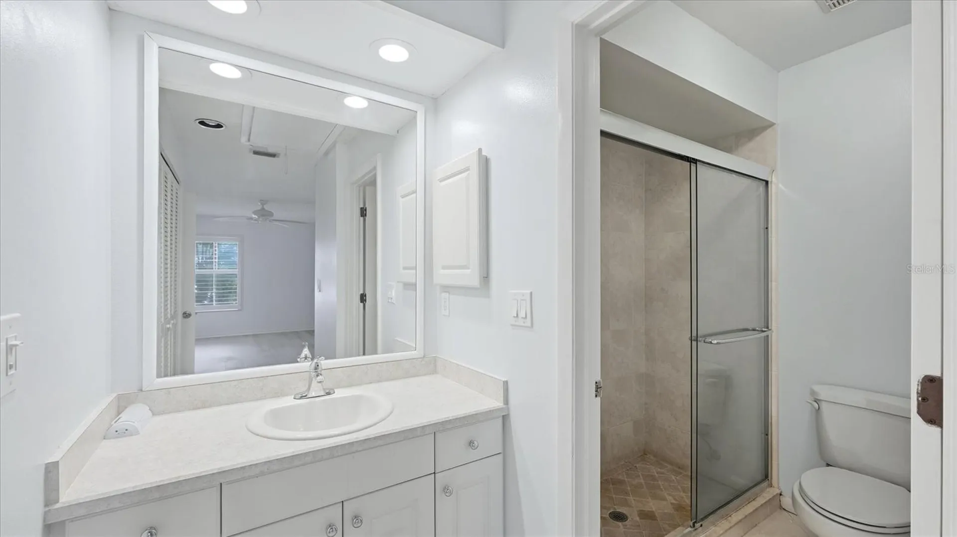 5350 Myrtle Sarasota FL 34235