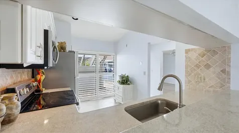 5350 Myrtle Sarasota FL 34235