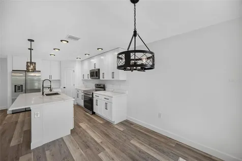 2225 Mccarthy Avenue Sanford FL 32771