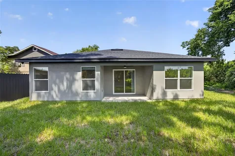 2225 Mccarthy Avenue Sanford FL 32771